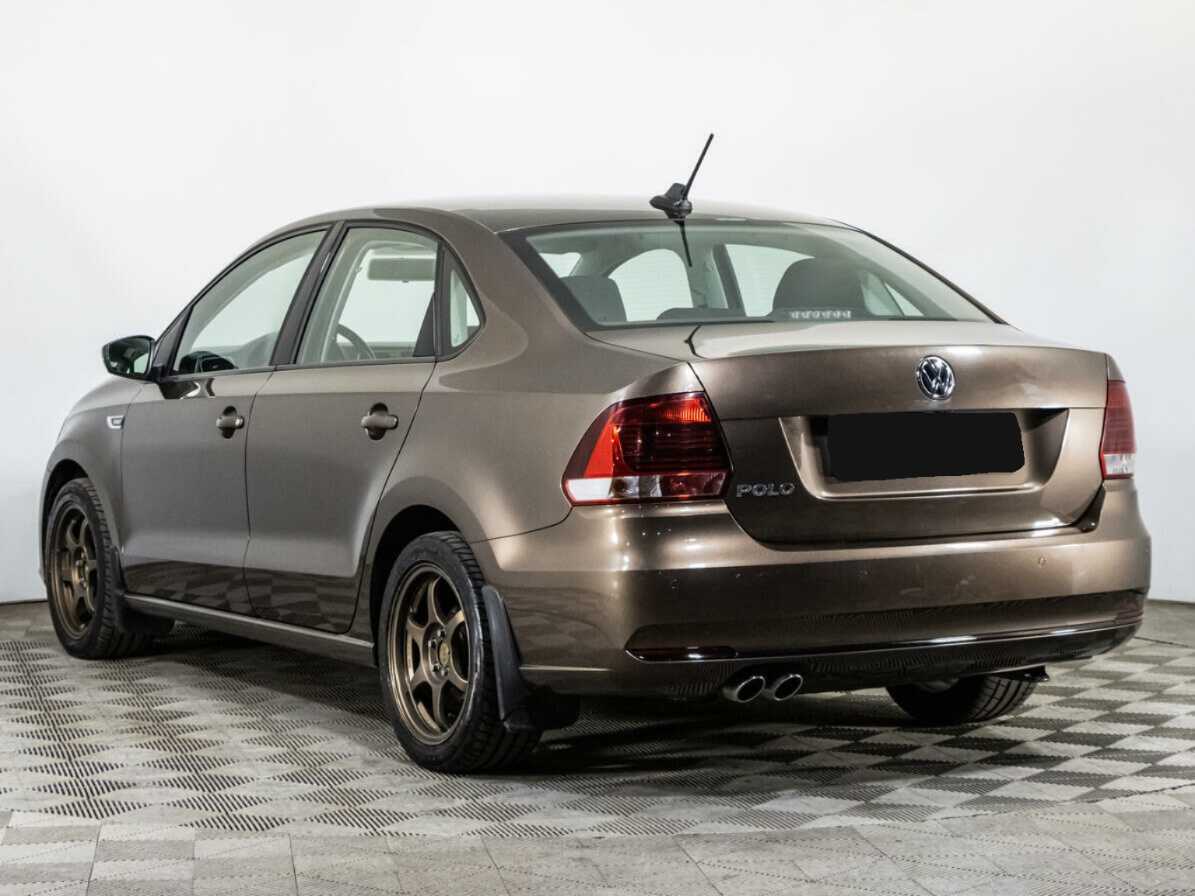 Купить Volkswagen Polo с пробегом. Фото: #6