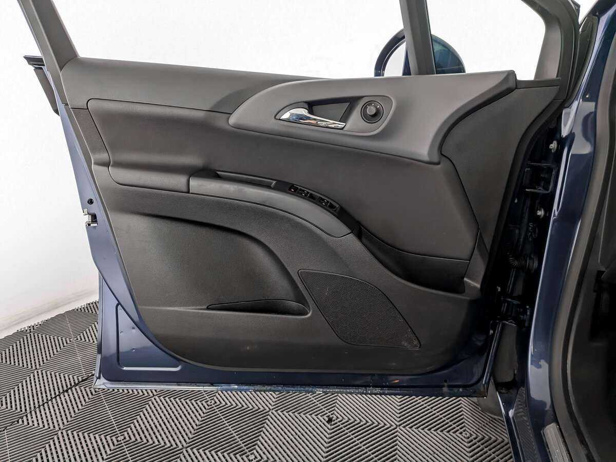 Купить Opel Meriva с пробегом. Фото: #14