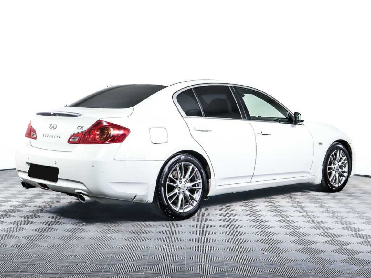 Купить Infiniti G с пробегом. Фото: #4
