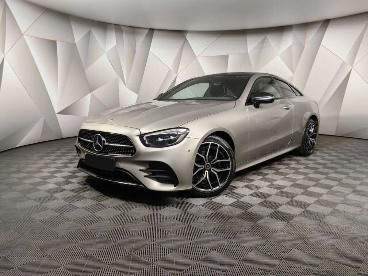Купить Mercedes-Benz E-Класс с пробегом. Посмотреть фото