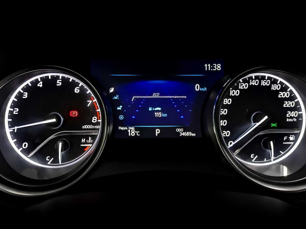 Купить Toyota Camry с пробегом. Фото: #12