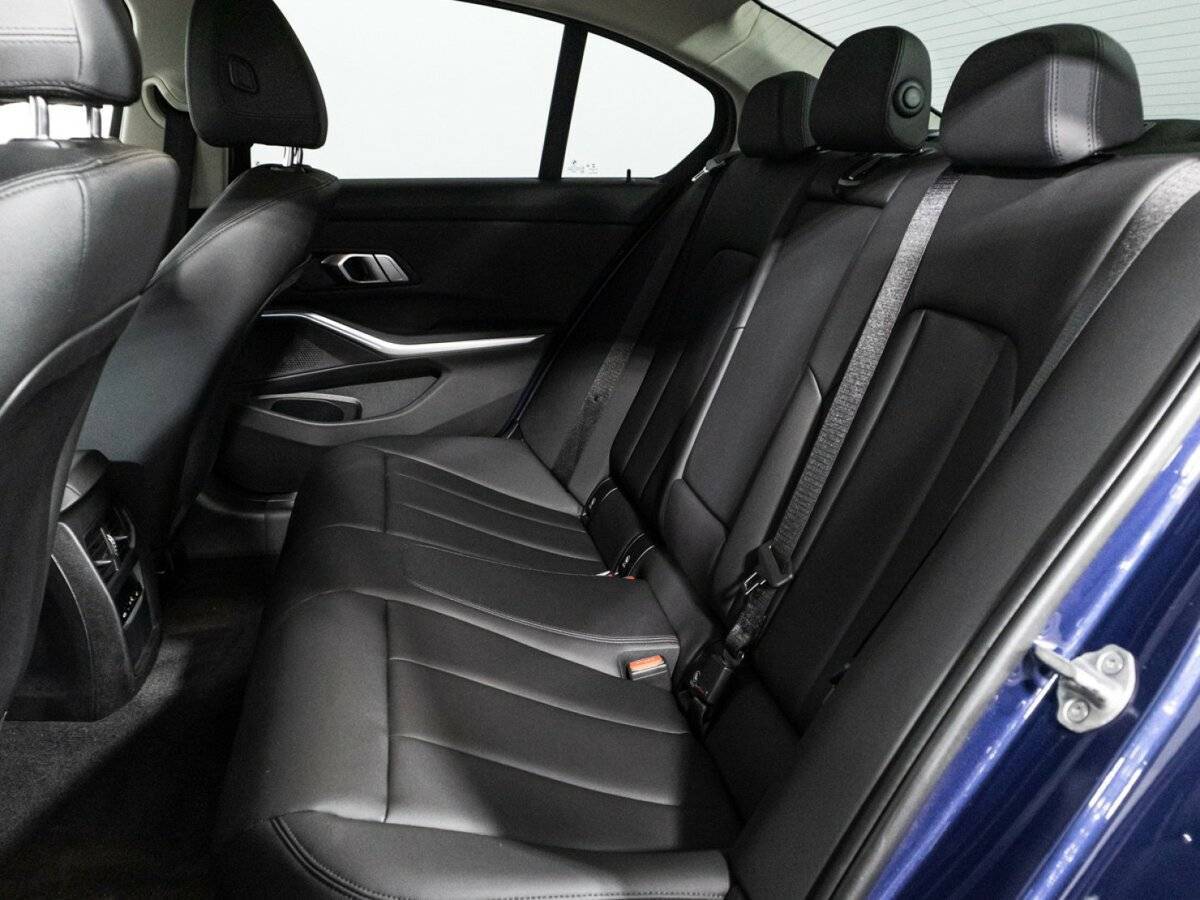 Купить BMW 3 серии с пробегом. Фото: #9