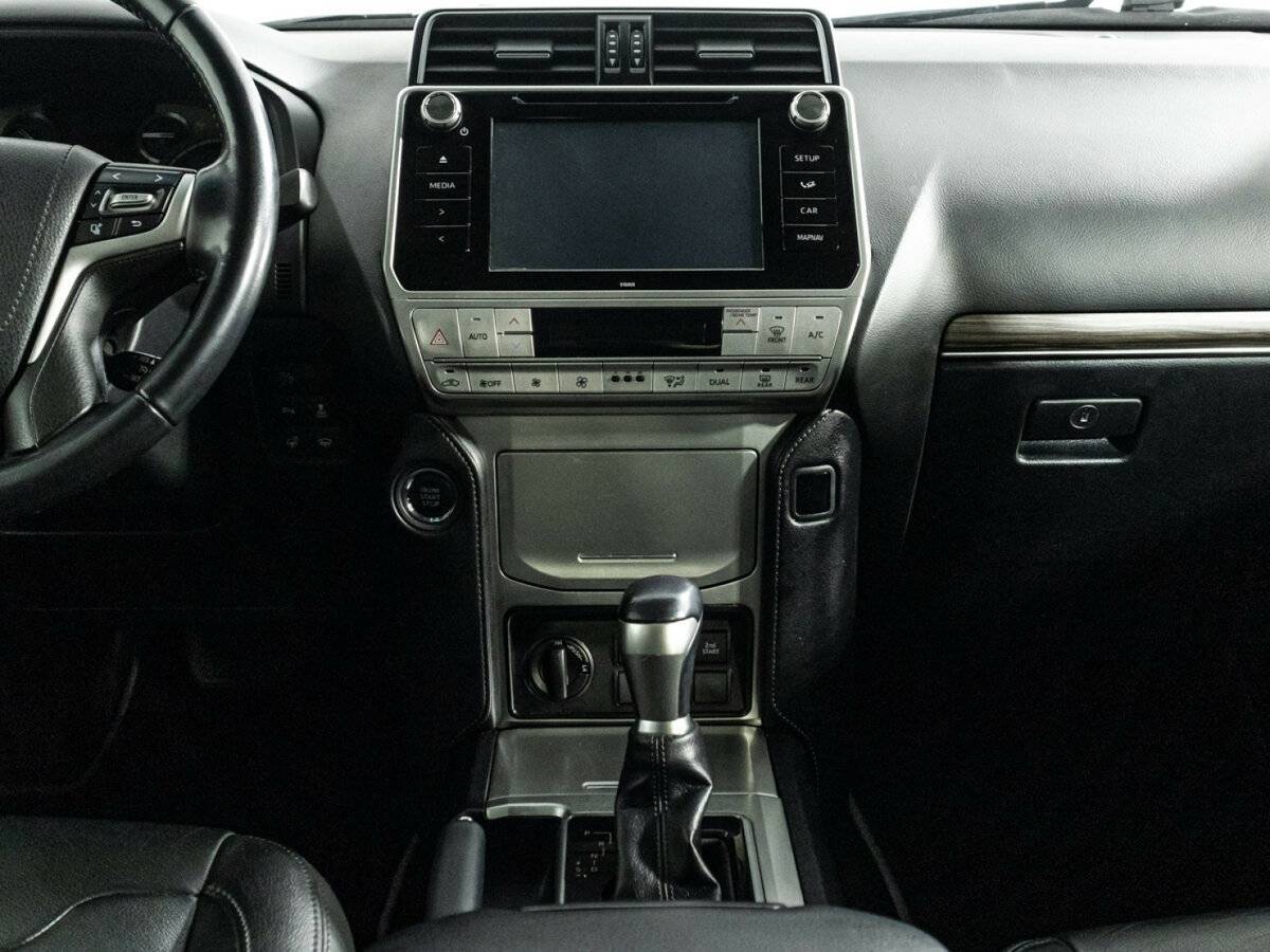Купить Toyota Land Cruiser Prado с пробегом. Фото: #13