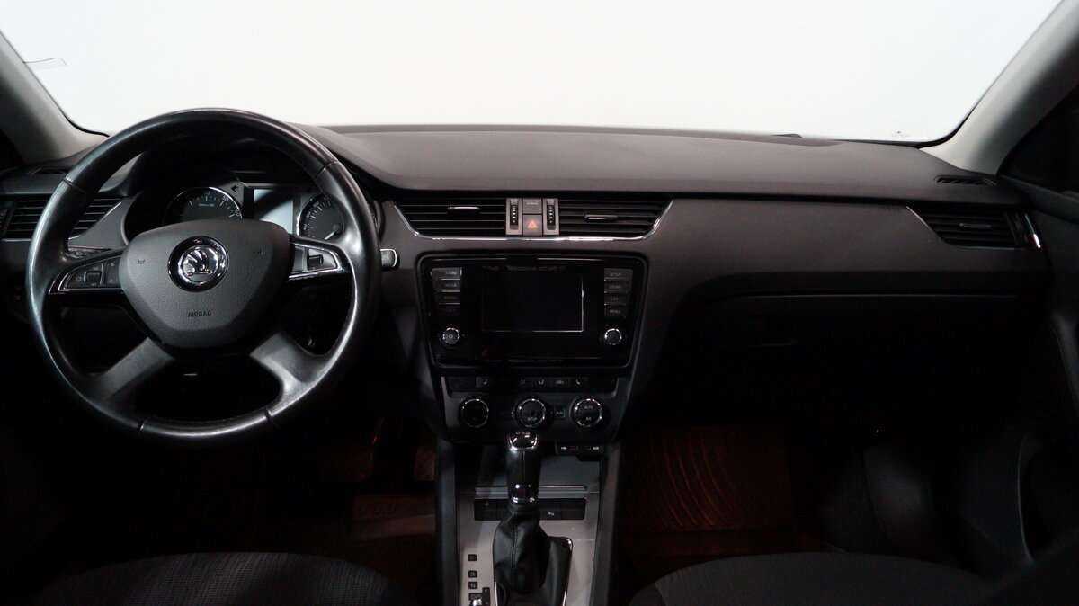 Купить Skoda Octavia с пробегом. Фото: #13