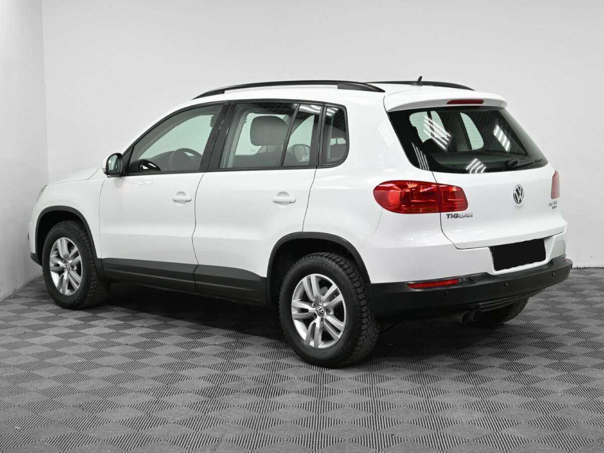 Купить Volkswagen Tiguan с пробегом. Фото: #3