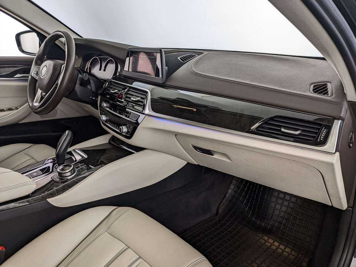 Купить BMW 5 серии с пробегом. Фото: #8