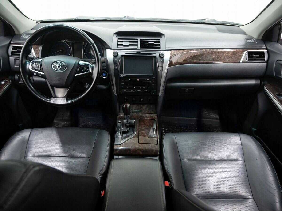Купить Toyota Camry с пробегом. Фото: #12