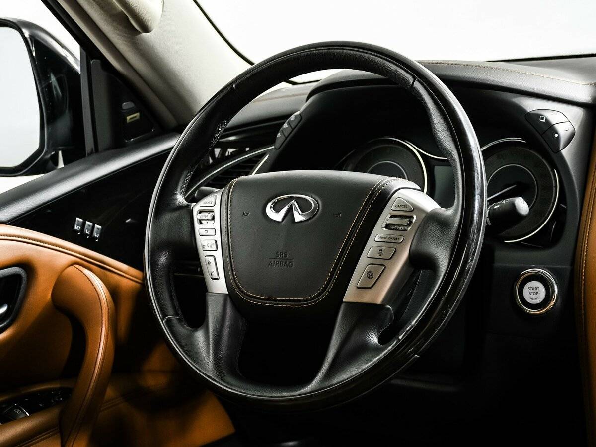 Купить Infiniti QX80 с пробегом. Фото: #16
