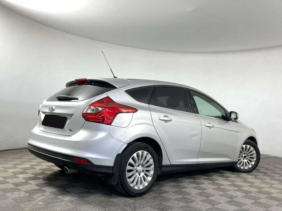 Купить Ford Focus с пробегом. Фото: #4