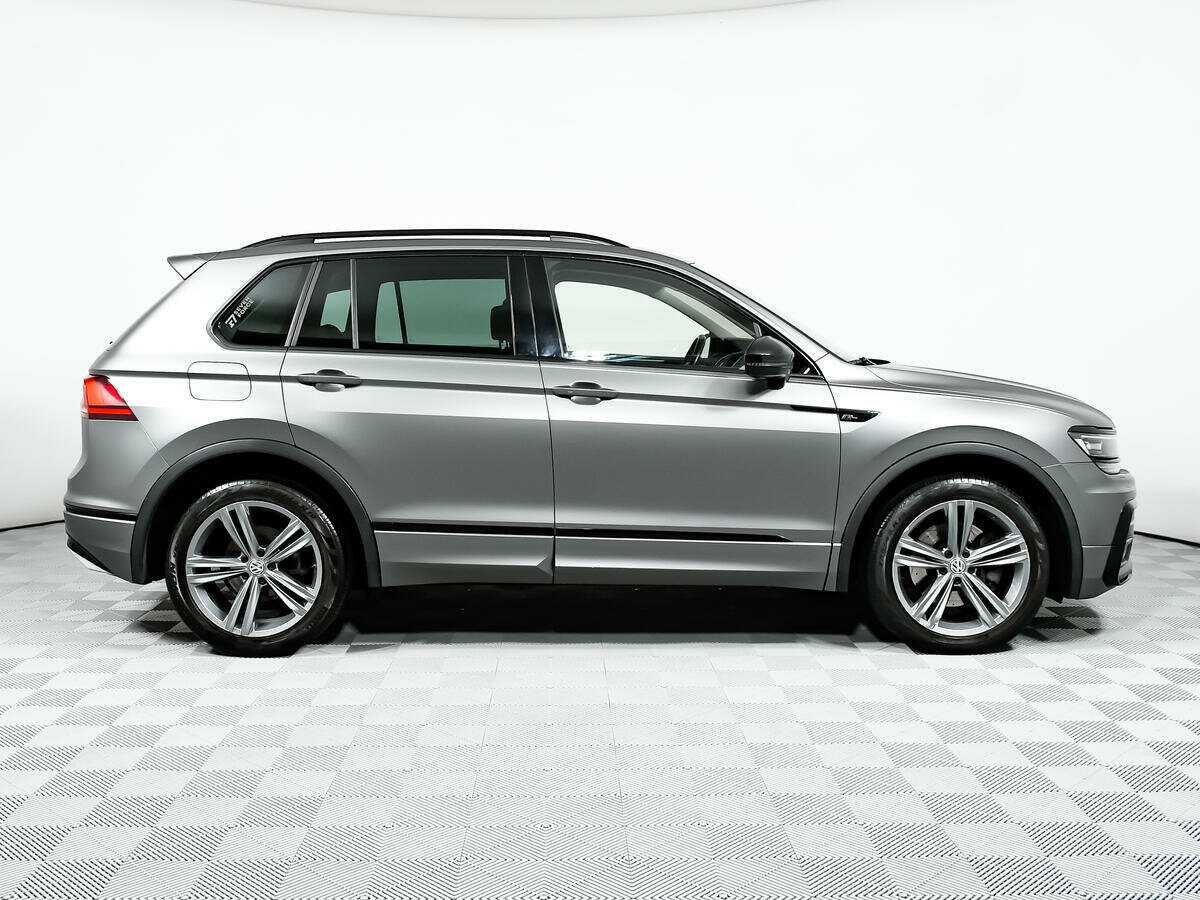 Купить Volkswagen Tiguan с пробегом. Фото: #3