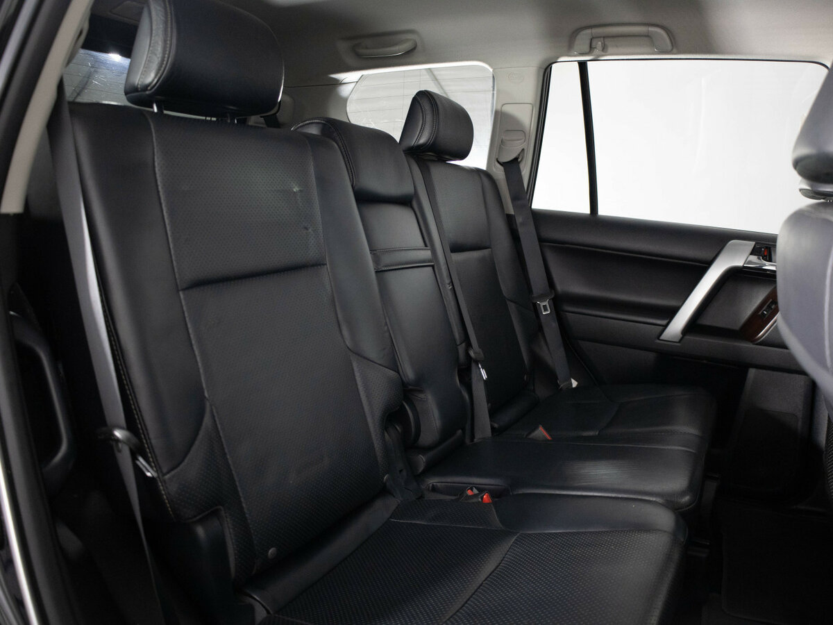 Купить Toyota Land Cruiser Prado с пробегом. Фото: #19