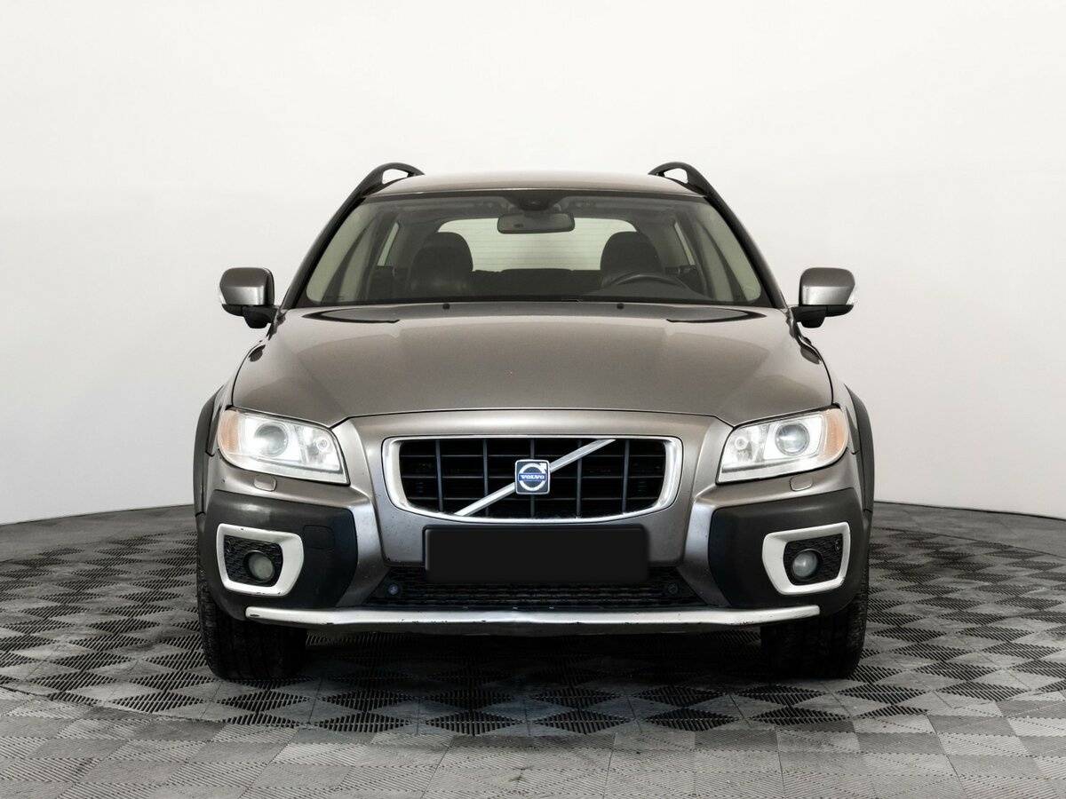 Купить Volvo XC70 с пробегом. Фото: #1
