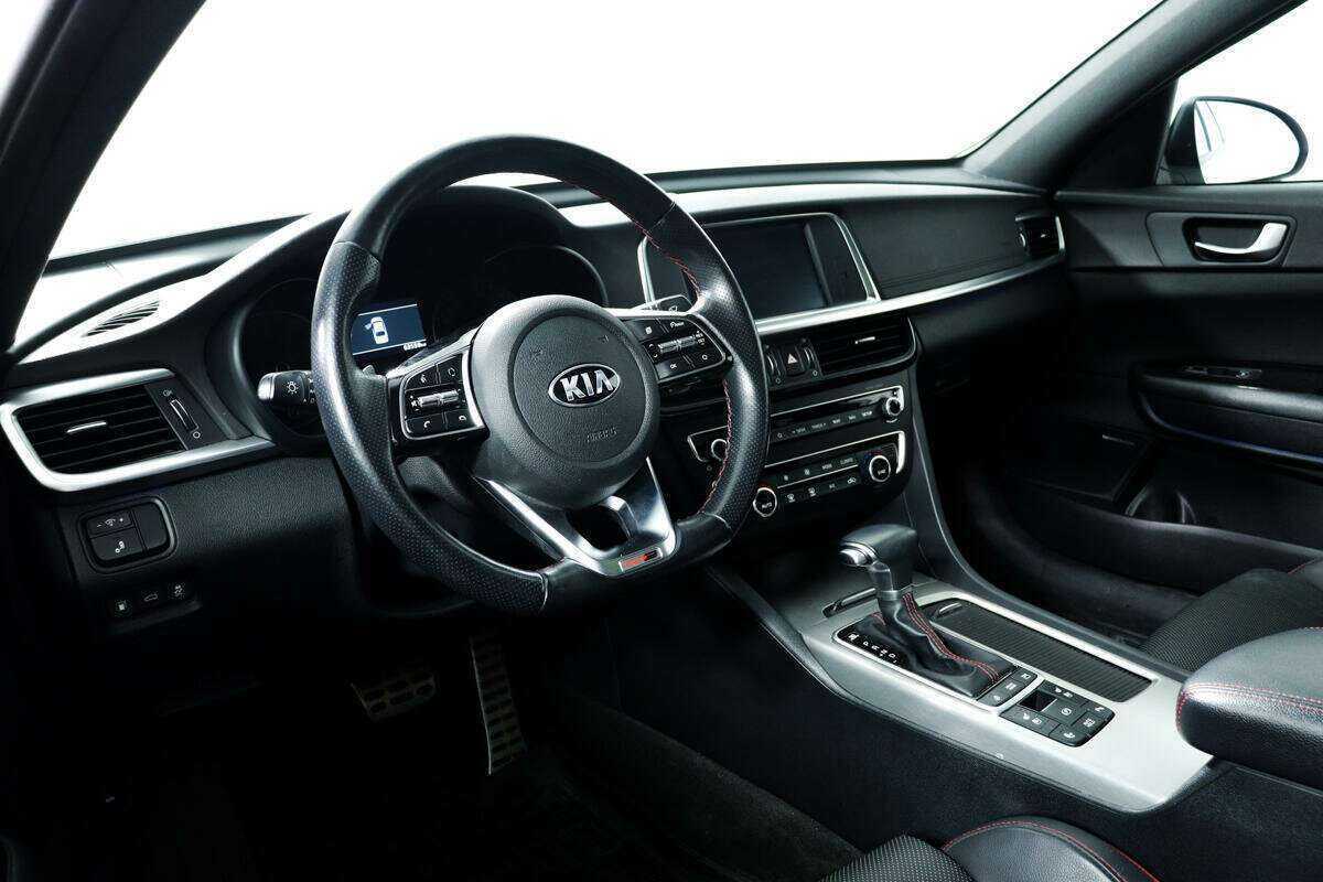 Купить Kia Optima с пробегом. Фото: #12