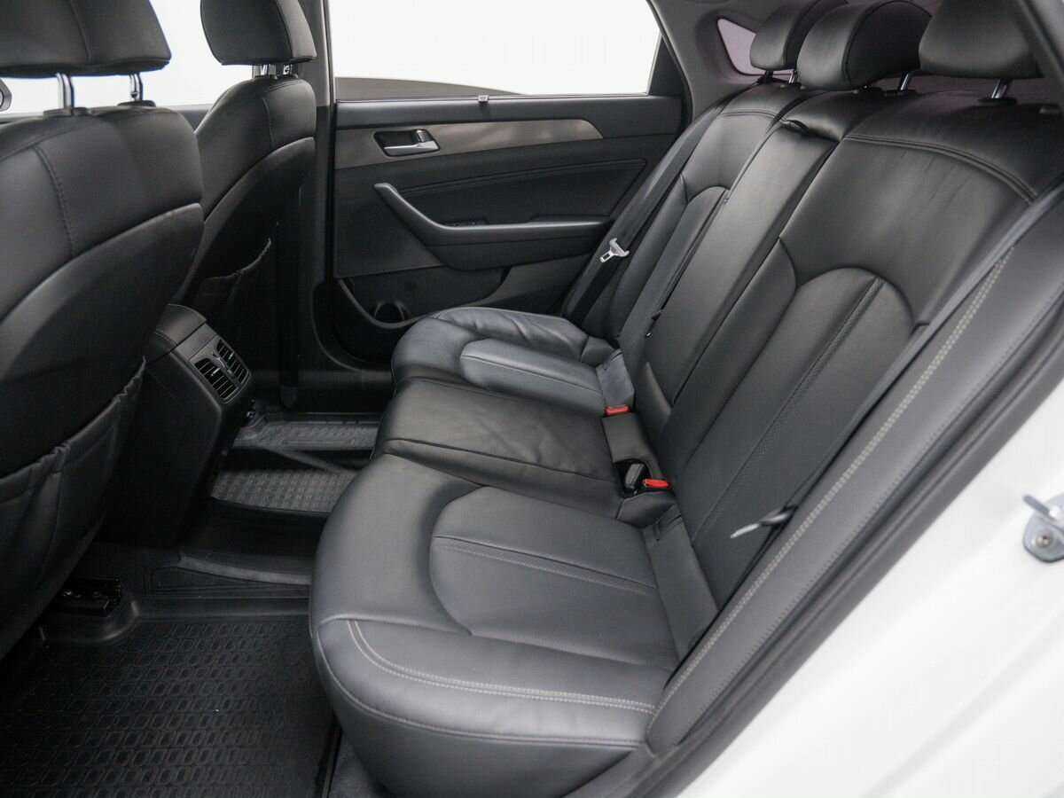 Купить Hyundai Sonata с пробегом. Фото: #15