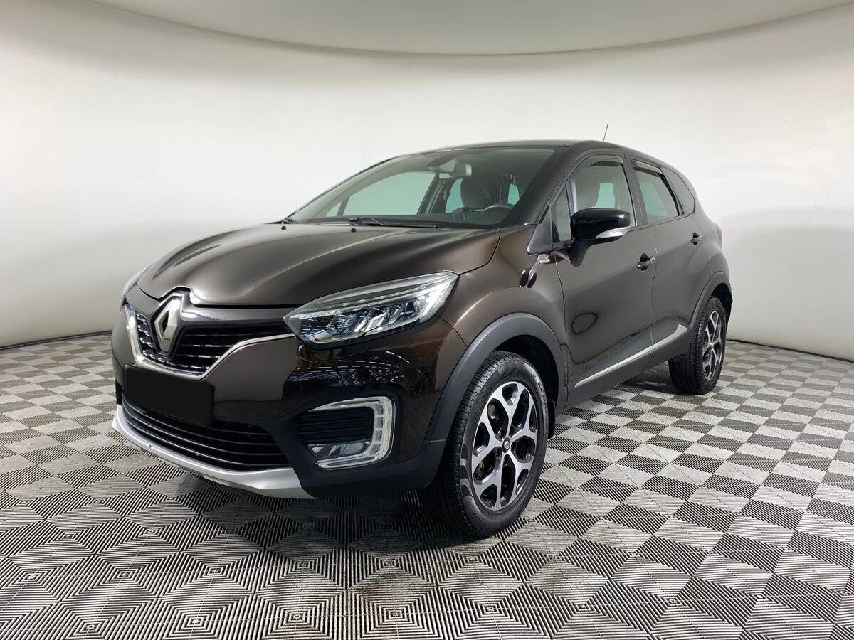 Купить Renault Kaptur с пробегом. Посмотреть фото