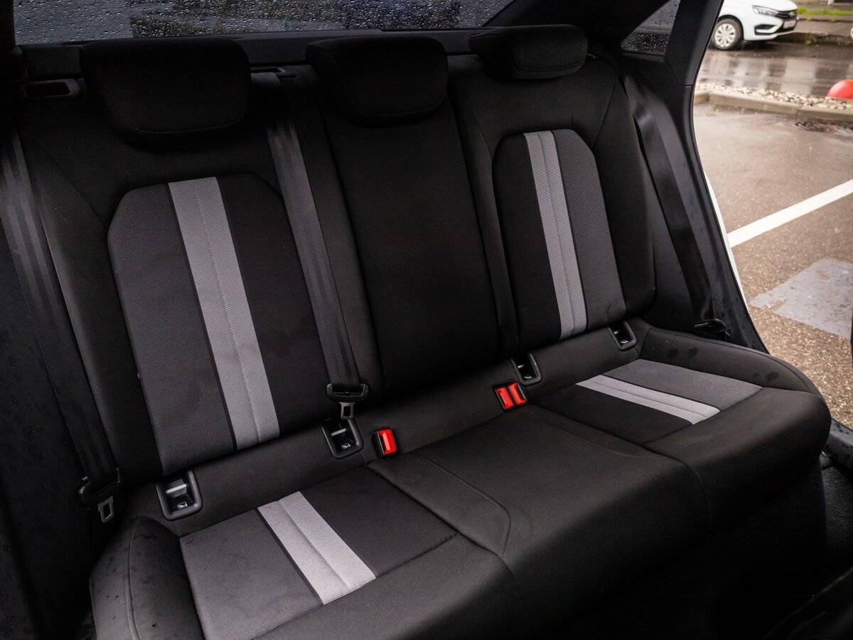 Купить Audi A3 с пробегом. Фото: #10