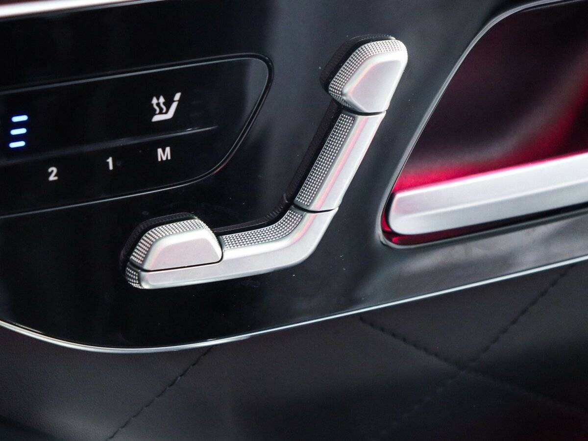 Купить Mercedes-Benz S-Класс с пробегом. Фото: #23