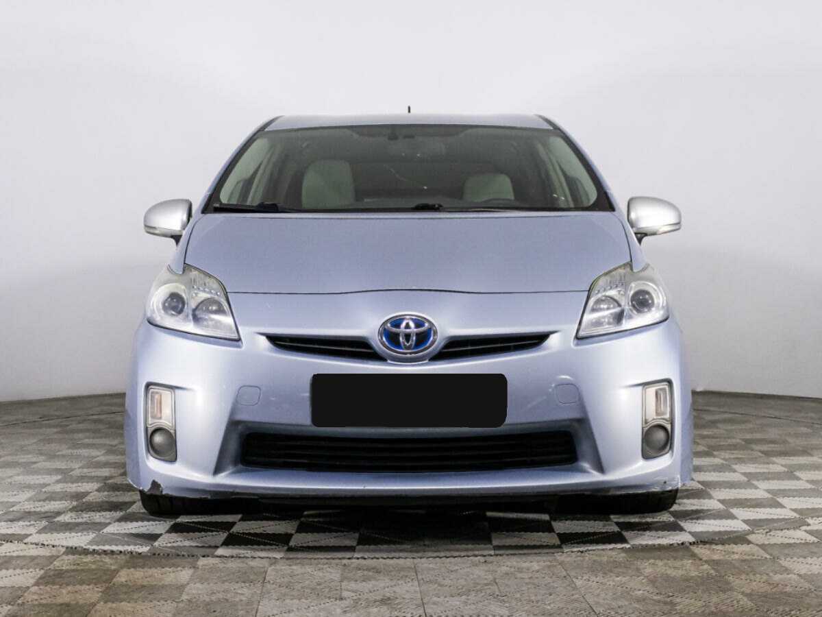 Купить Toyota Prius с пробегом. Фото: #1