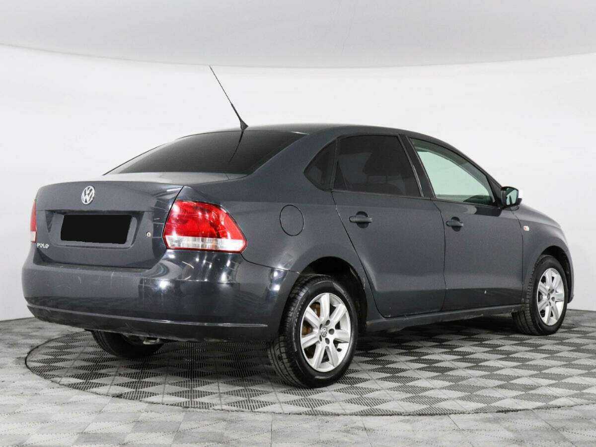 Купить Volkswagen Polo с пробегом. Фото: #2