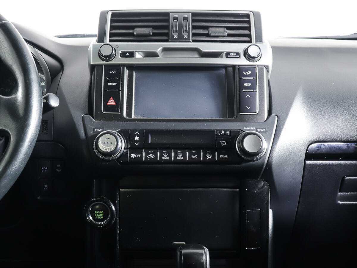 Купить Toyota Land Cruiser Prado с пробегом. Фото: #10