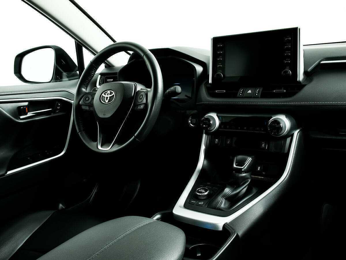 Купить Toyota RAV4 с пробегом. Фото: #8
