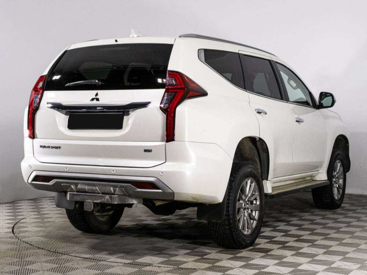 Купить Mitsubishi Pajero Sport с пробегом. Фото: #4
