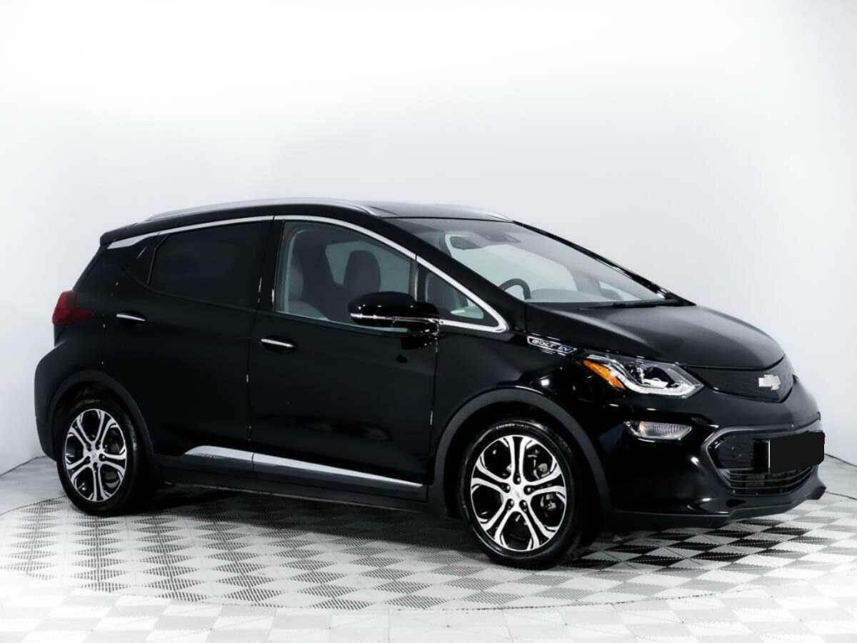 Купить Chevrolet Bolt с пробегом. Фото: #2