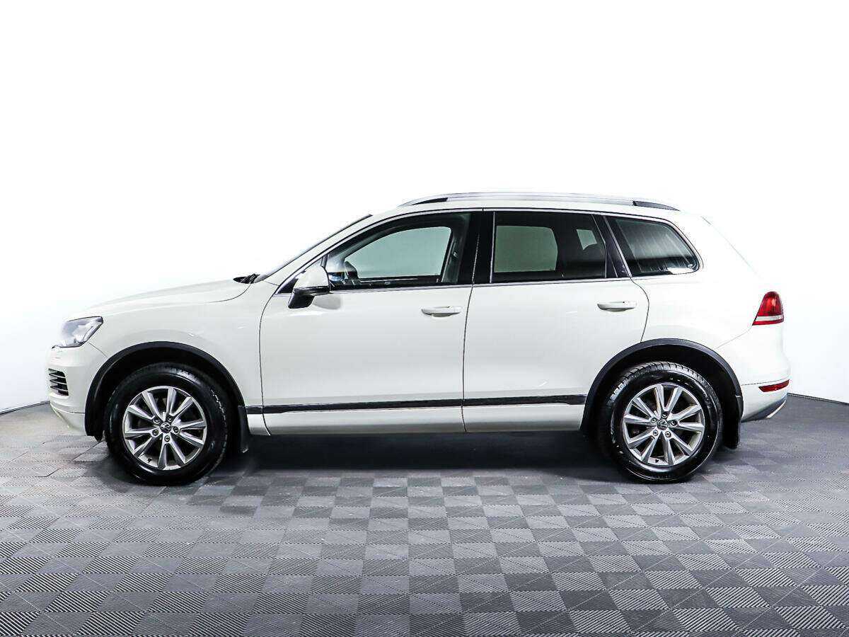 Купить Volkswagen Touareg с пробегом. Фото: #7