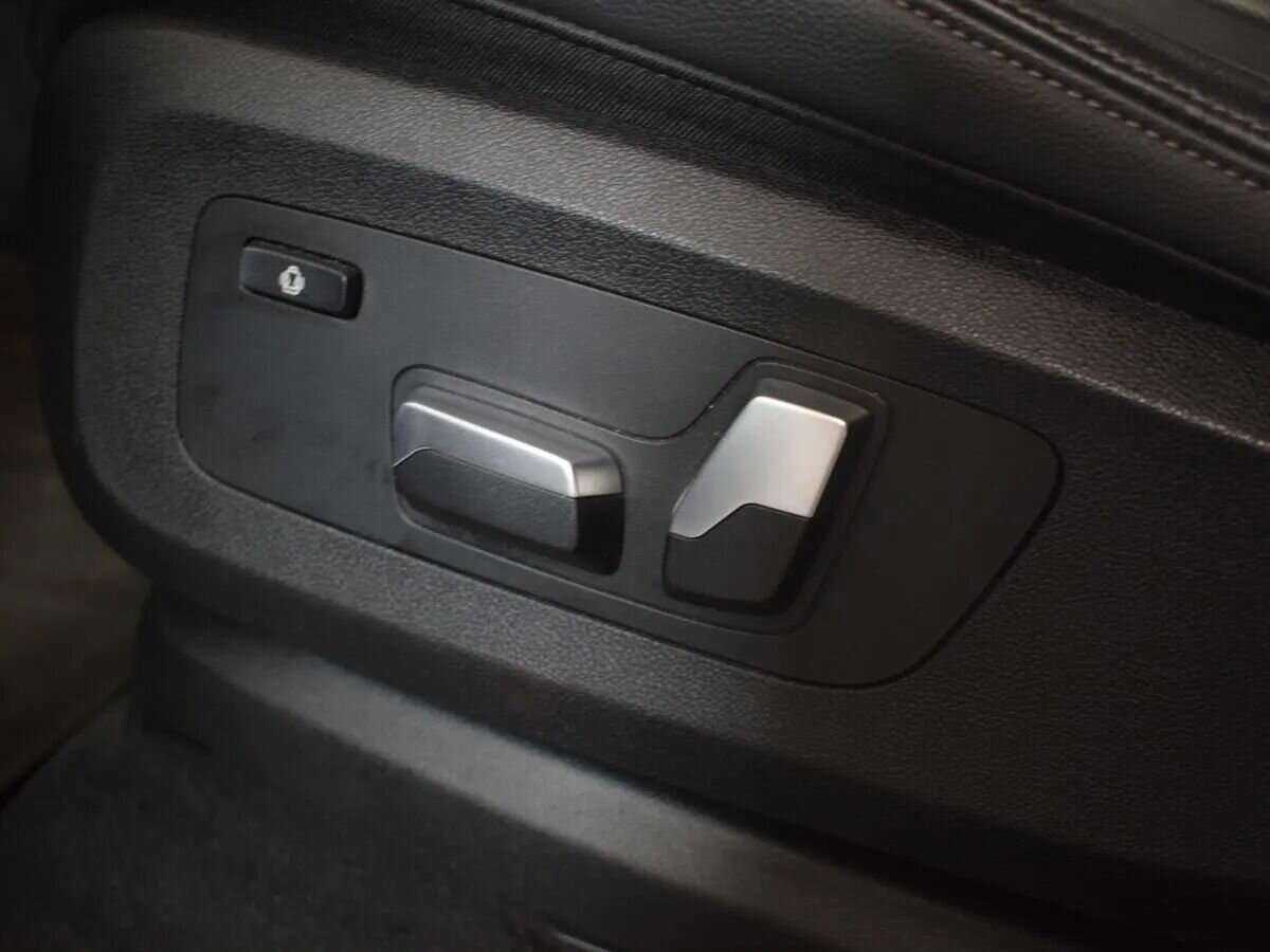Купить BMW X7 с пробегом. Фото: #21