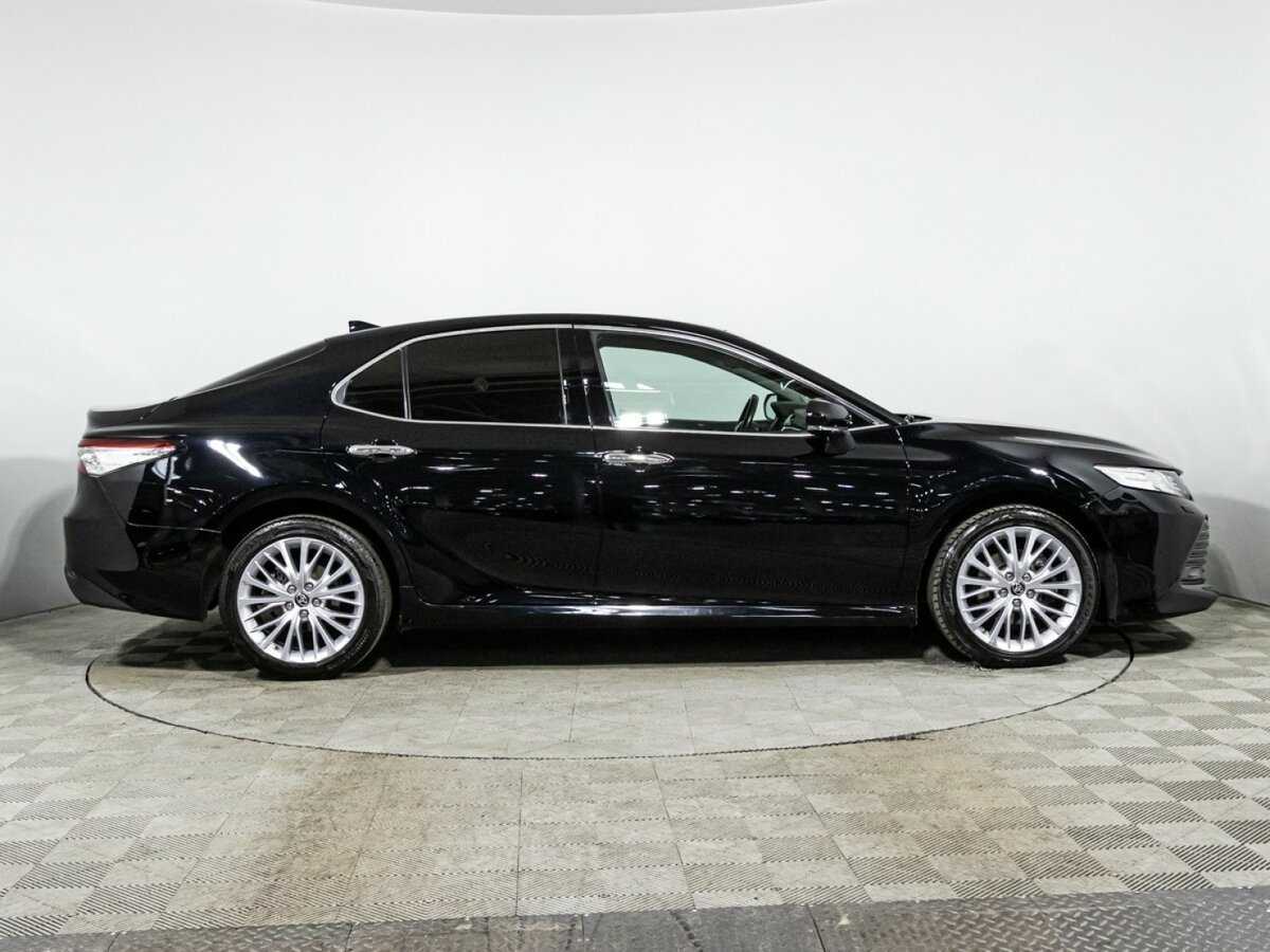Купить Toyota Camry с пробегом. Фото: #3