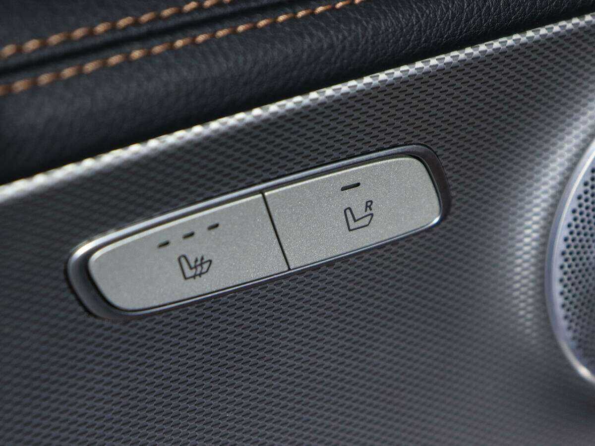 Купить Mercedes-Benz E-Класс с пробегом. Фото: #18