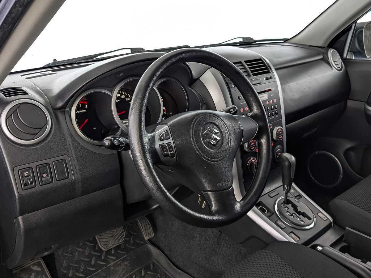Купить Suzuki Grand Vitara с пробегом. Фото: #12