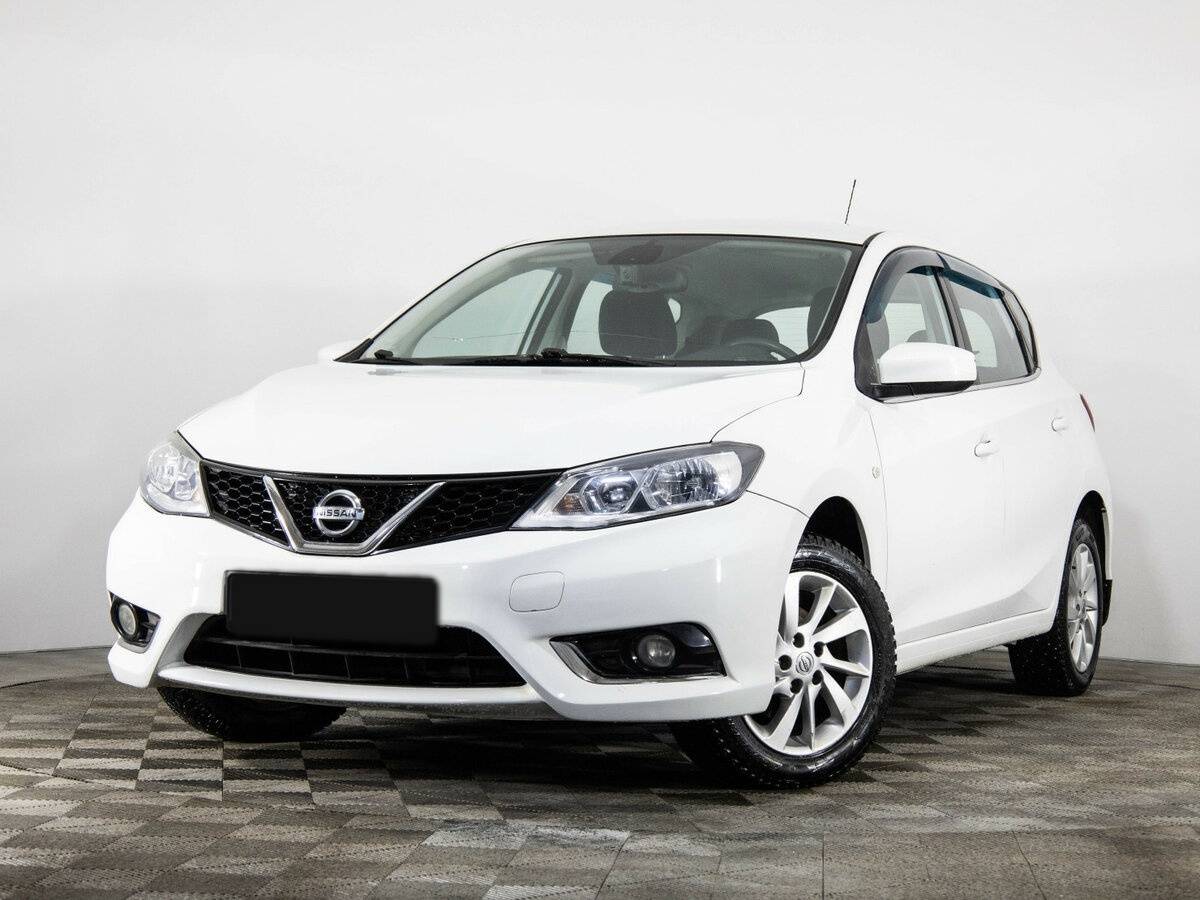 Купить Nissan Tiida с пробегом. Посмотреть фото