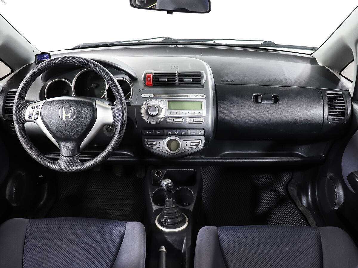 Купить Honda Jazz с пробегом. Фото: #9