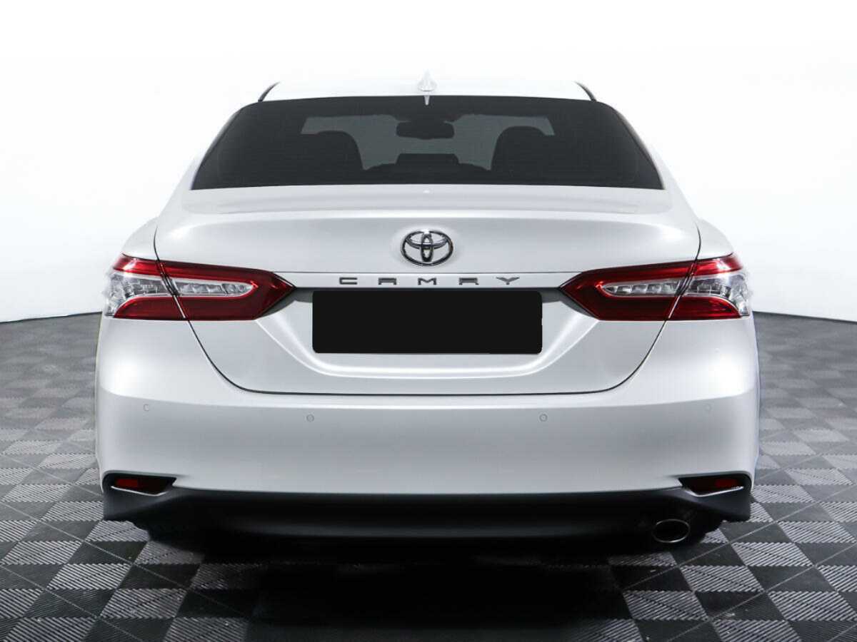 Купить Toyota Camry с пробегом. Фото: #5