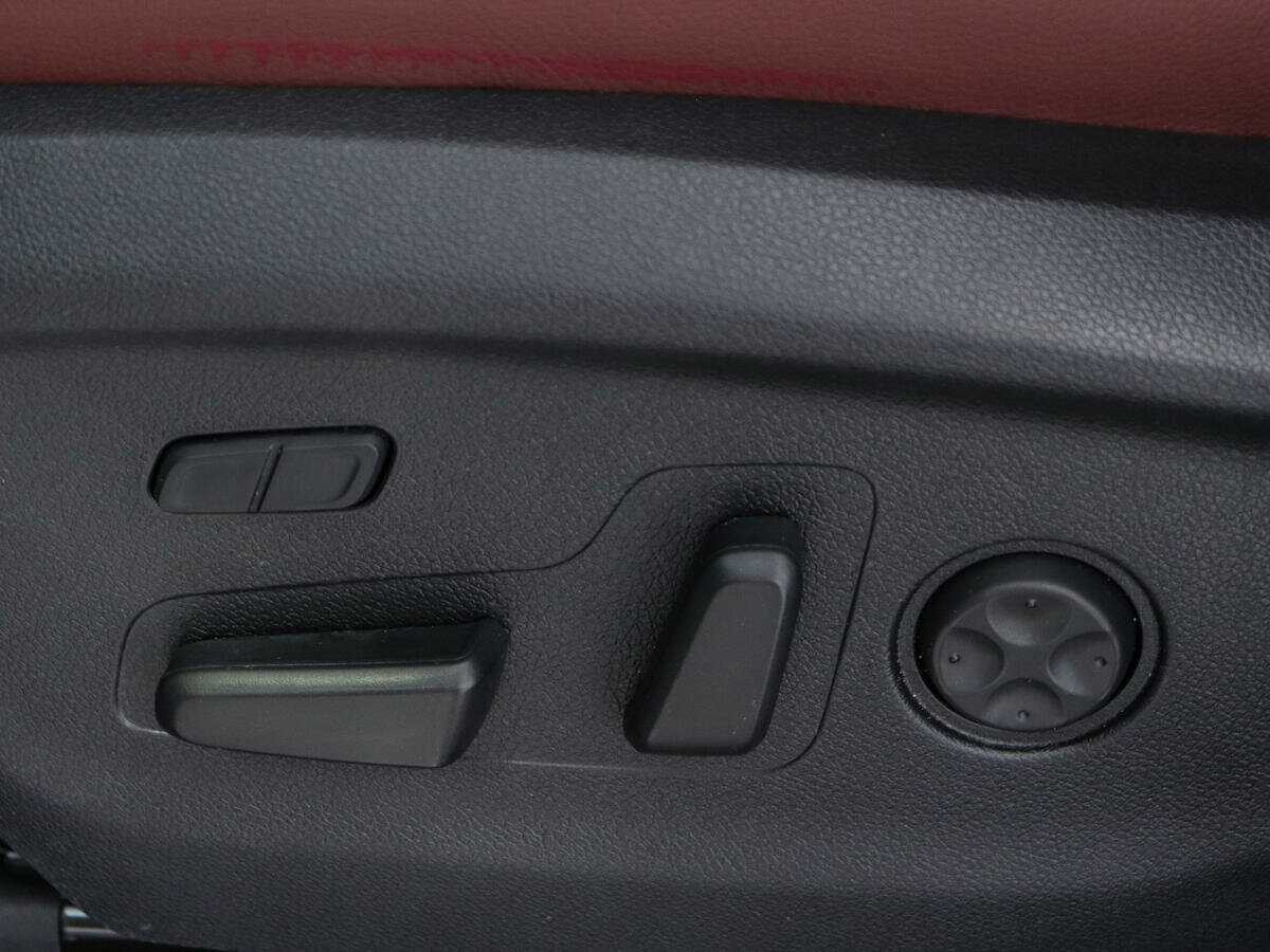 Купить Kia Sorento с пробегом. Фото: #19