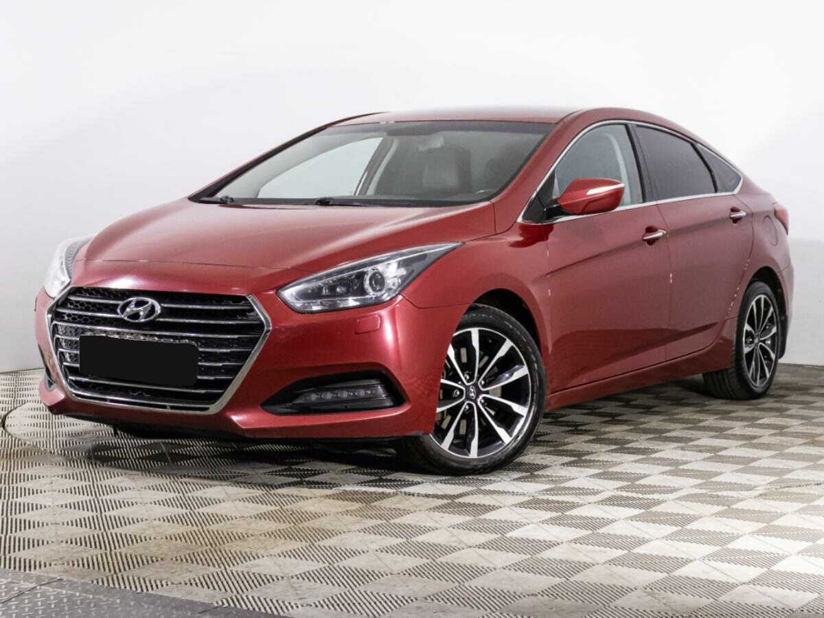 Купить Hyundai i40 с пробегом. Посмотреть фото