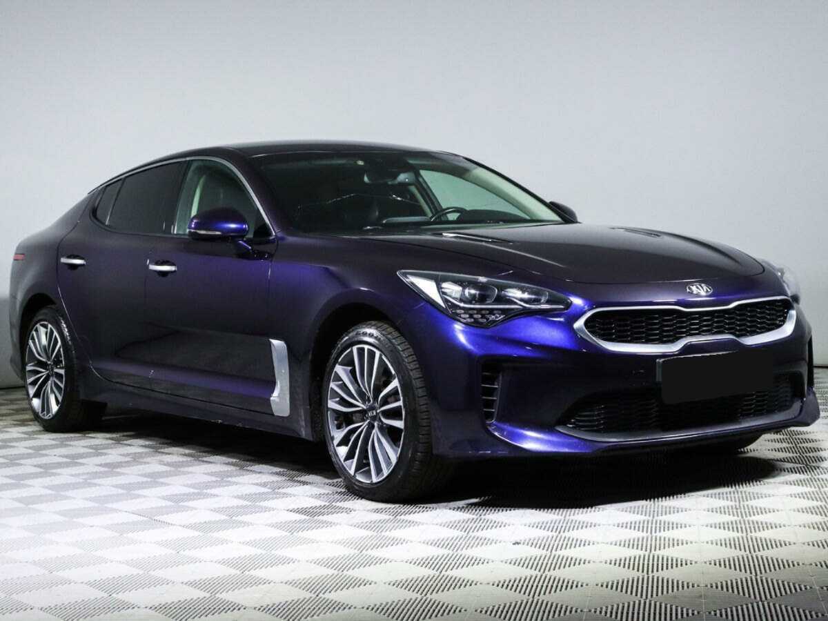 Купить Kia Stinger с пробегом. Фото: #2