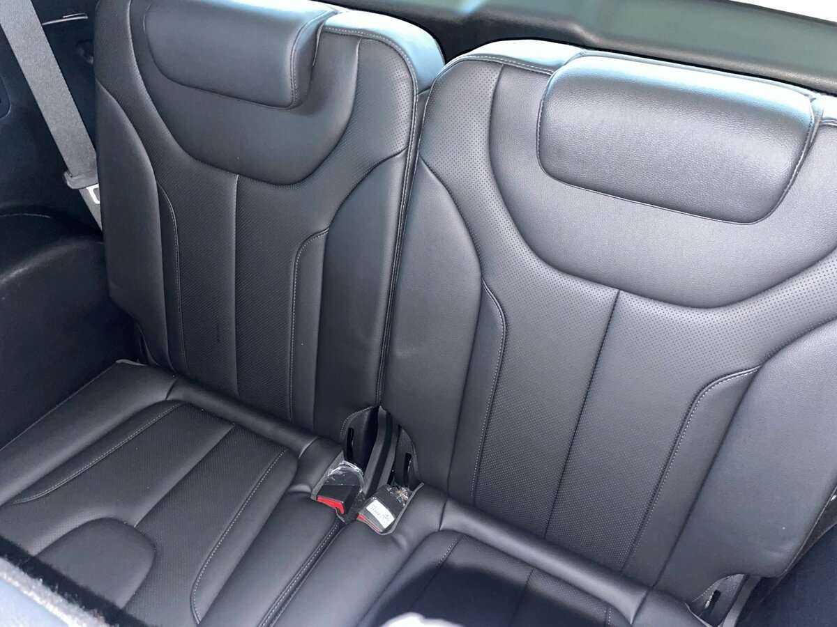 Купить Hyundai Santa Fe с пробегом. Фото: #19