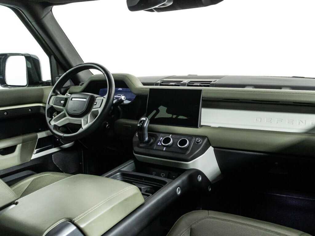 Купить Land Rover Defender с пробегом. Фото: #8
