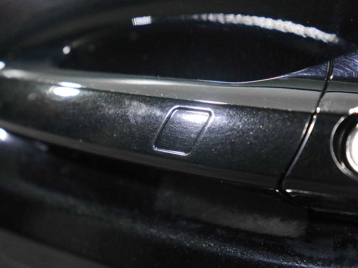 Купить Mercedes-Benz CLS с пробегом. Фото: #13