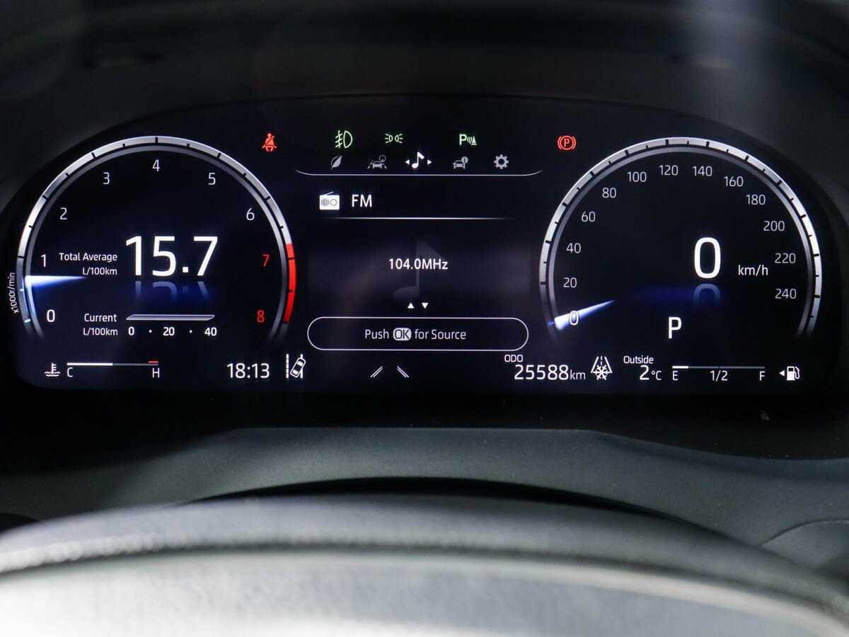 Купить Toyota Camry с пробегом. Фото: #10