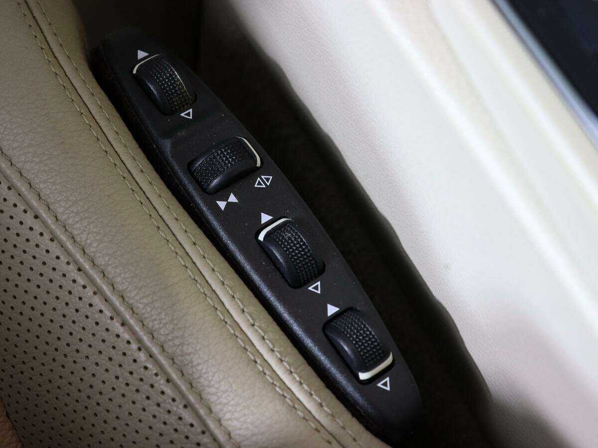 Купить Mercedes-Benz E-Класс с пробегом. Фото: #21