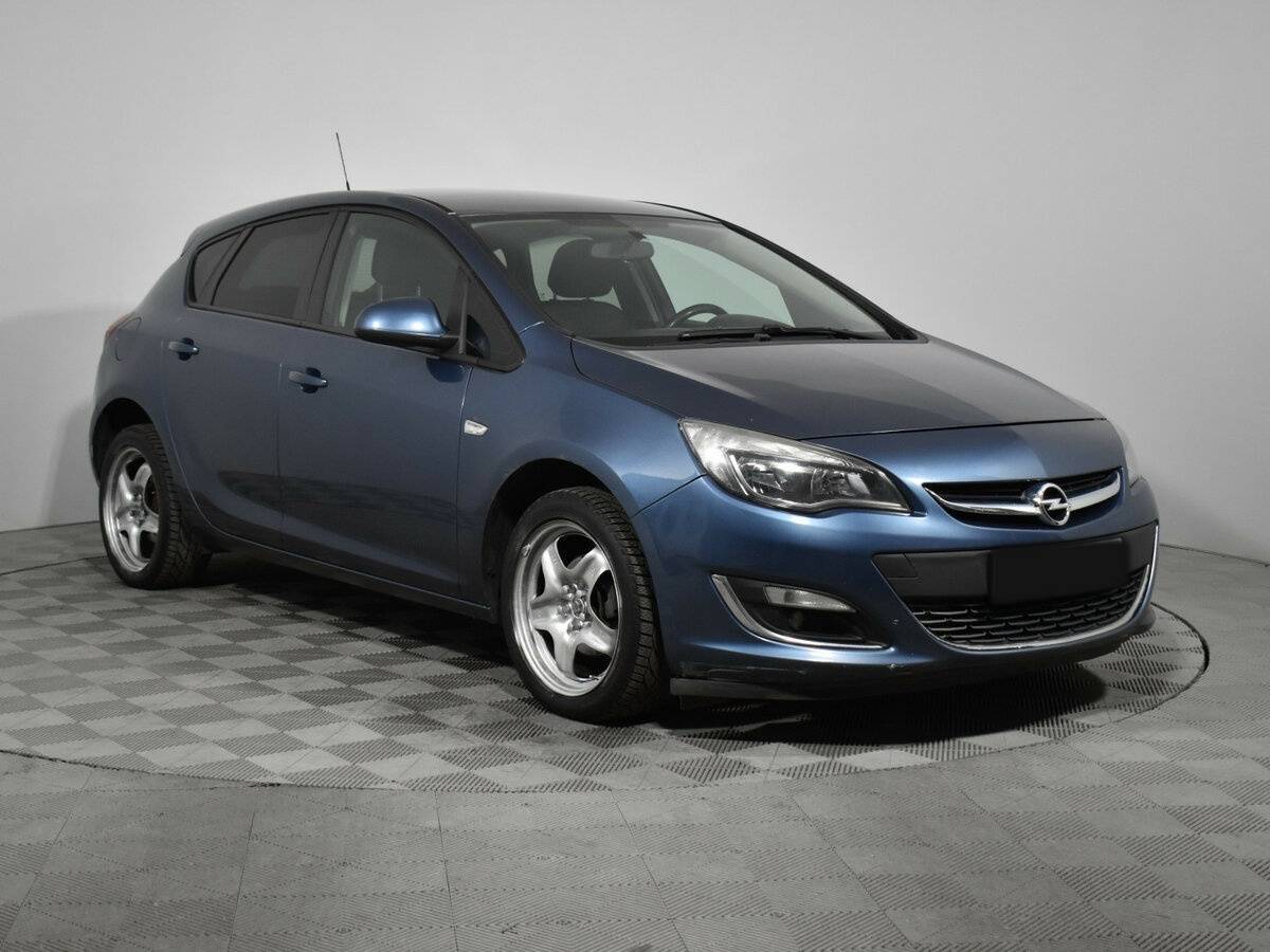 Купить Opel Astra с пробегом. Фото: #2