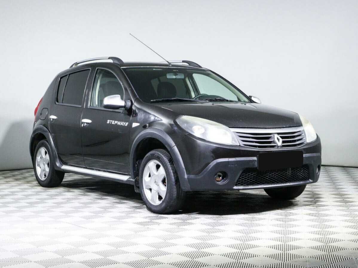 Купить Renault Sandero с пробегом. Фото: #2