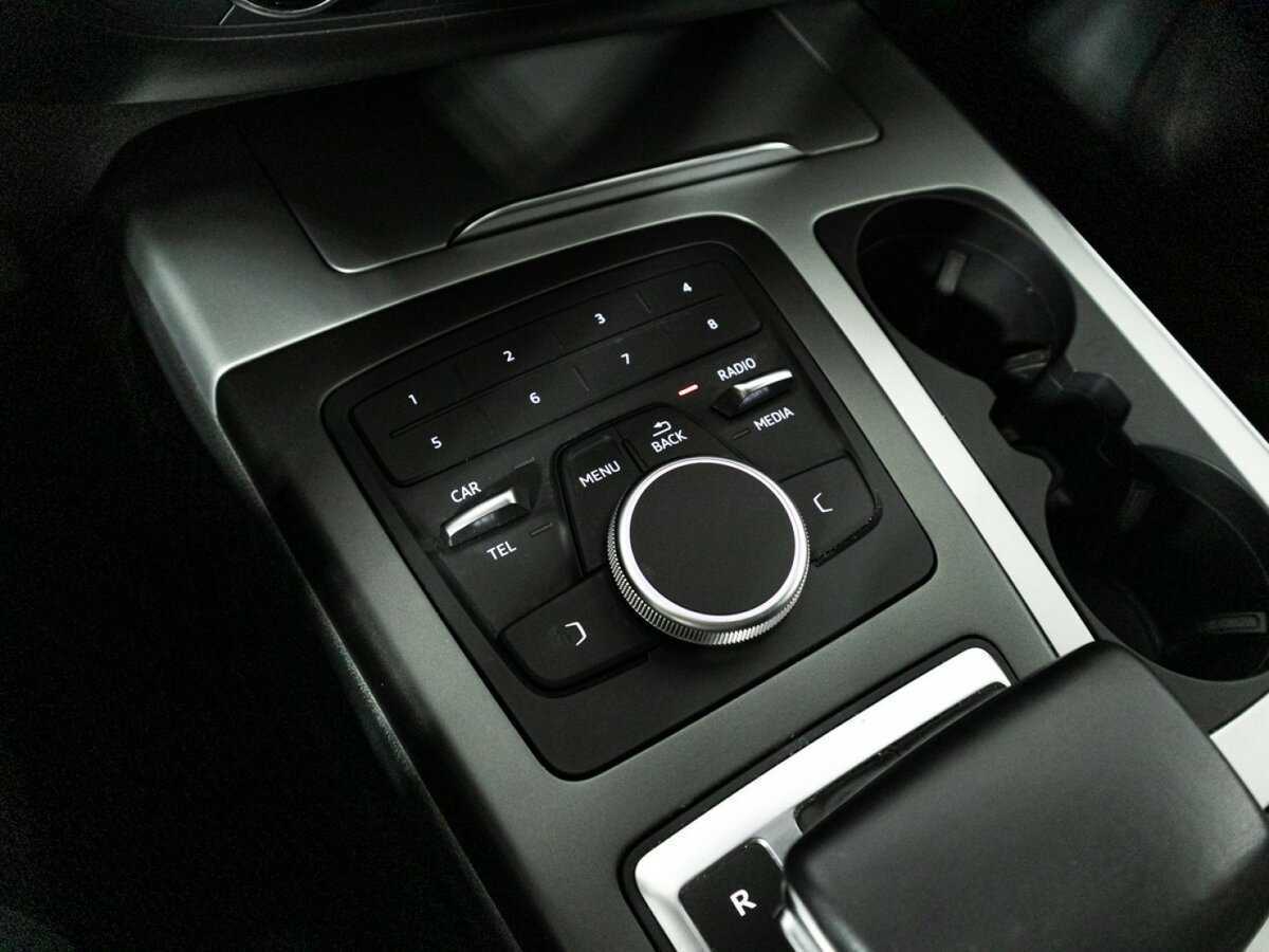 Купить Audi Q7 с пробегом. Фото: #17