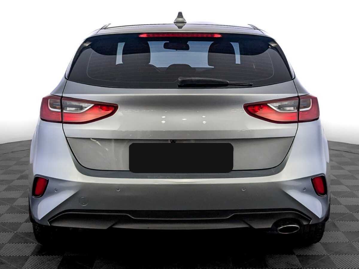 Купить Kia Ceed с пробегом. Фото: #5