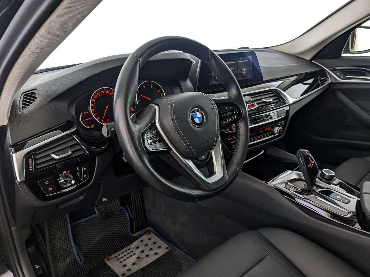 Купить BMW 5 серии с пробегом. Фото: #10