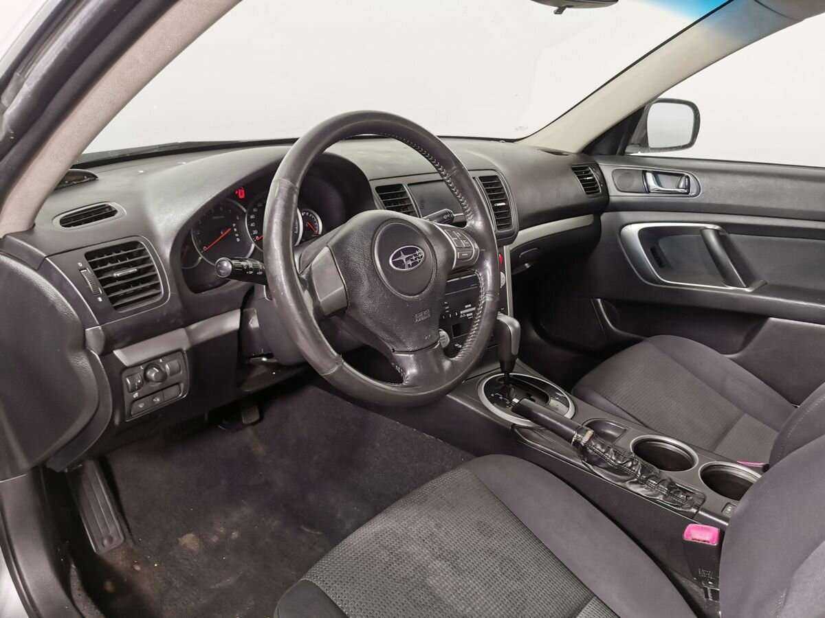 Купить Subaru Legacy с пробегом. Фото: #13