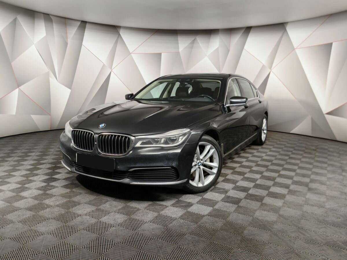 Купить BMW 7 серии с пробегом. Посмотреть фото